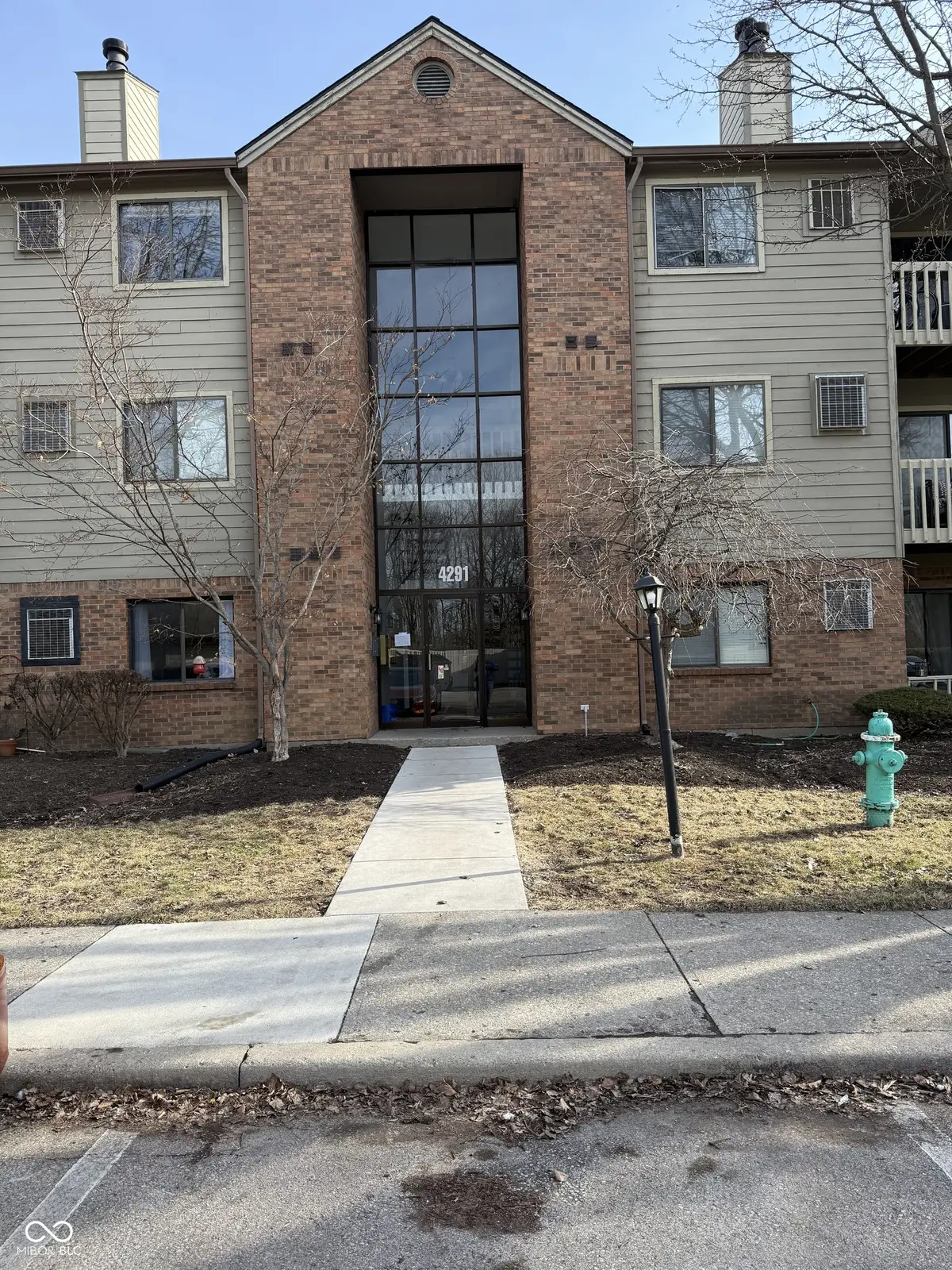 4291 Village Parkway CIR W #8, Indianapolis, IN 46254