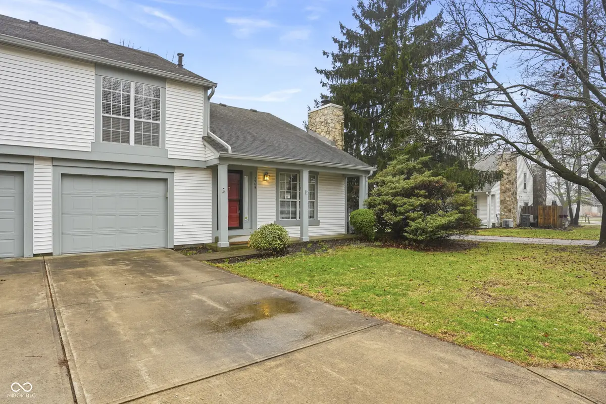 2569 Chaseway CT, Indianapolis, IN 46268