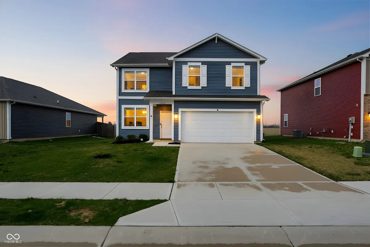 1862 Downey LN, Greenfield, IN 46140