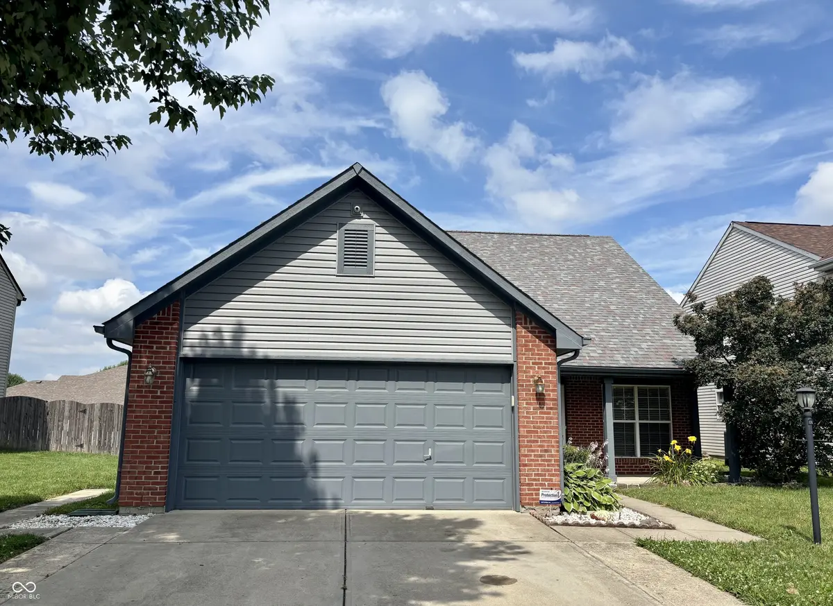 5340 Waterton Lakes DR, Indianapolis, IN 46237