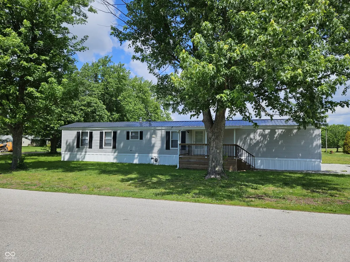 374 Worthington ST, Worthington, IN 47471