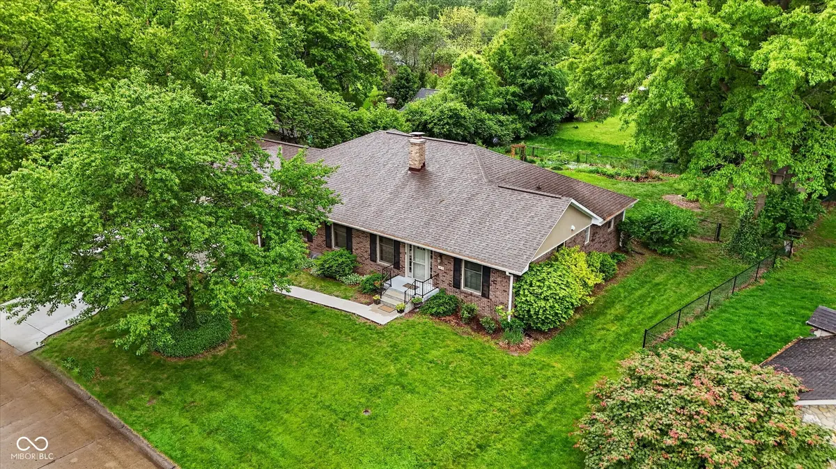 1915 Winding Ridge AVE, Indianapolis, IN 46217