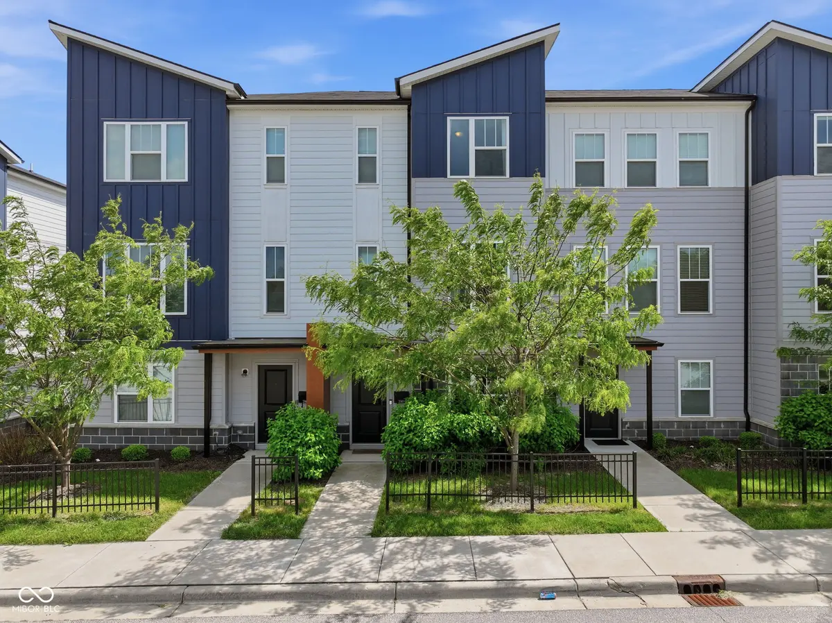 2945 Bolton Square BLVD, Indianapolis, IN 46222