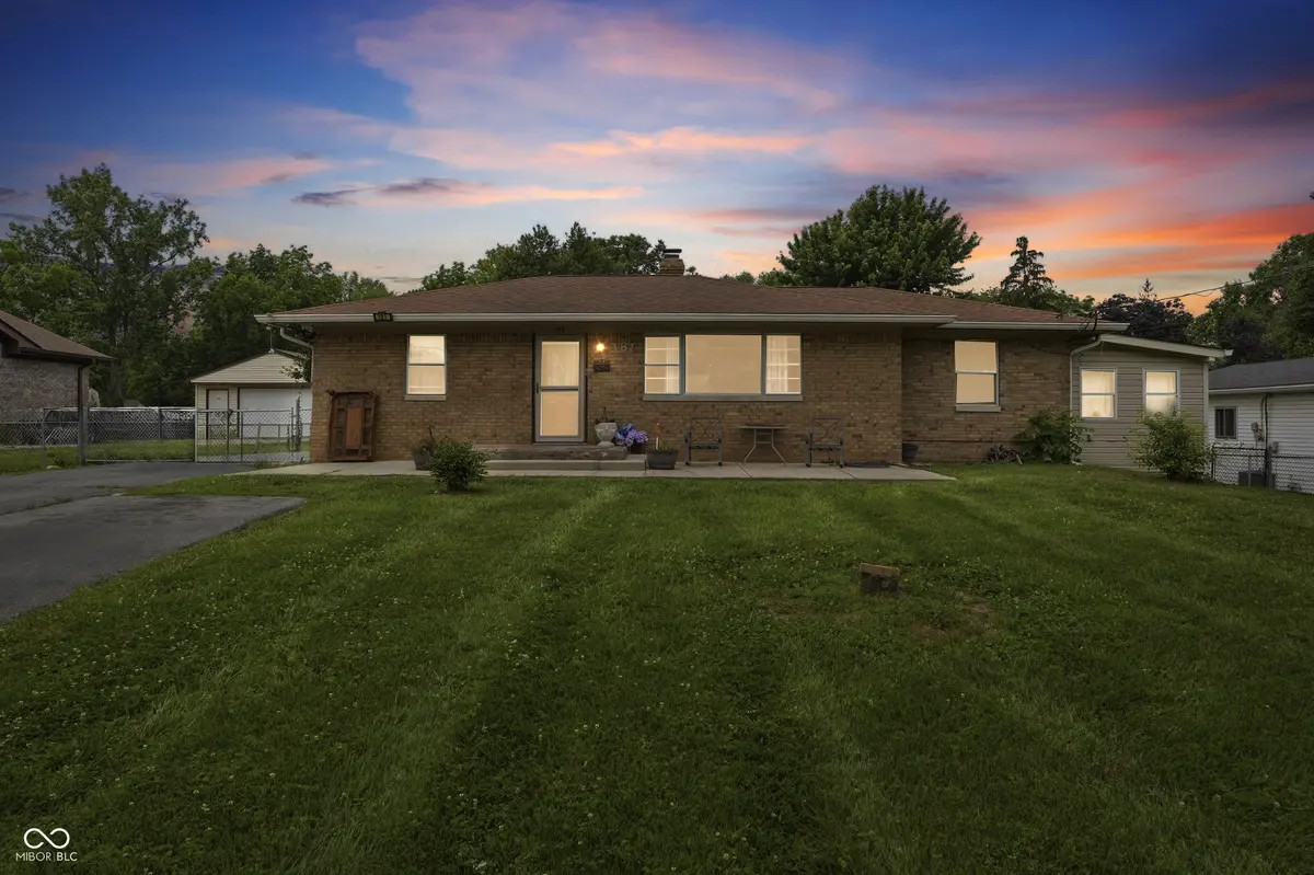 181 Royal RD, Beech Grove, IN 46107