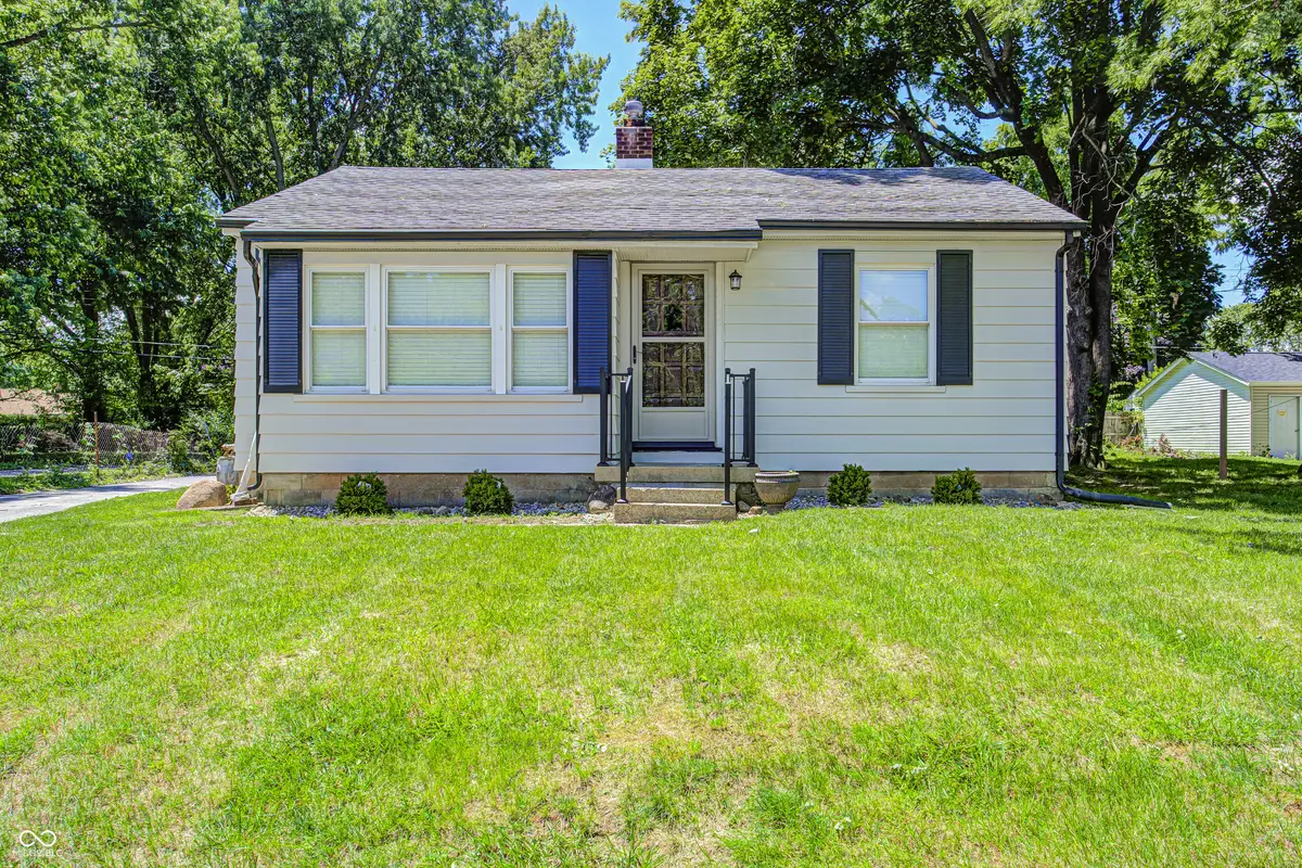 8725 Crawfordsville RD, Indianapolis, IN 46234