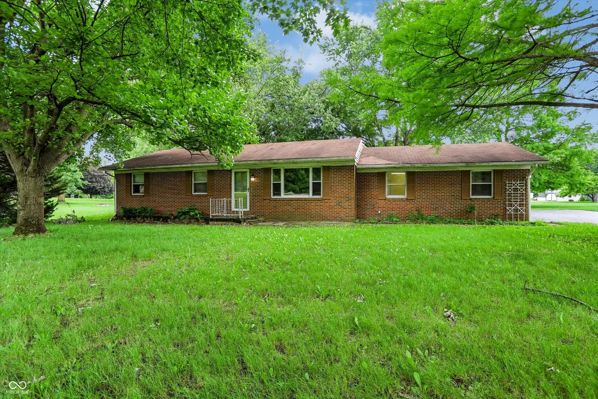 2758 E 38th ST, Marion, IN 46953