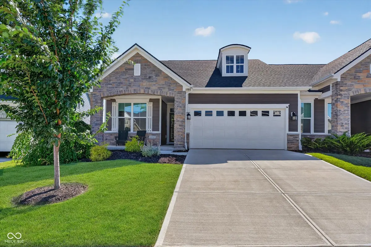 16949 Adler LN, Noblesville, IN 46060
