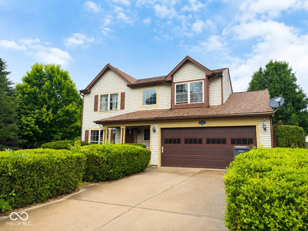 6218 Patoka Lake DR, Indianapolis, IN 46254