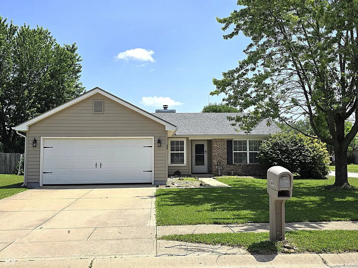 49 Meadow Creek East BLVD, Whiteland, IN 46184