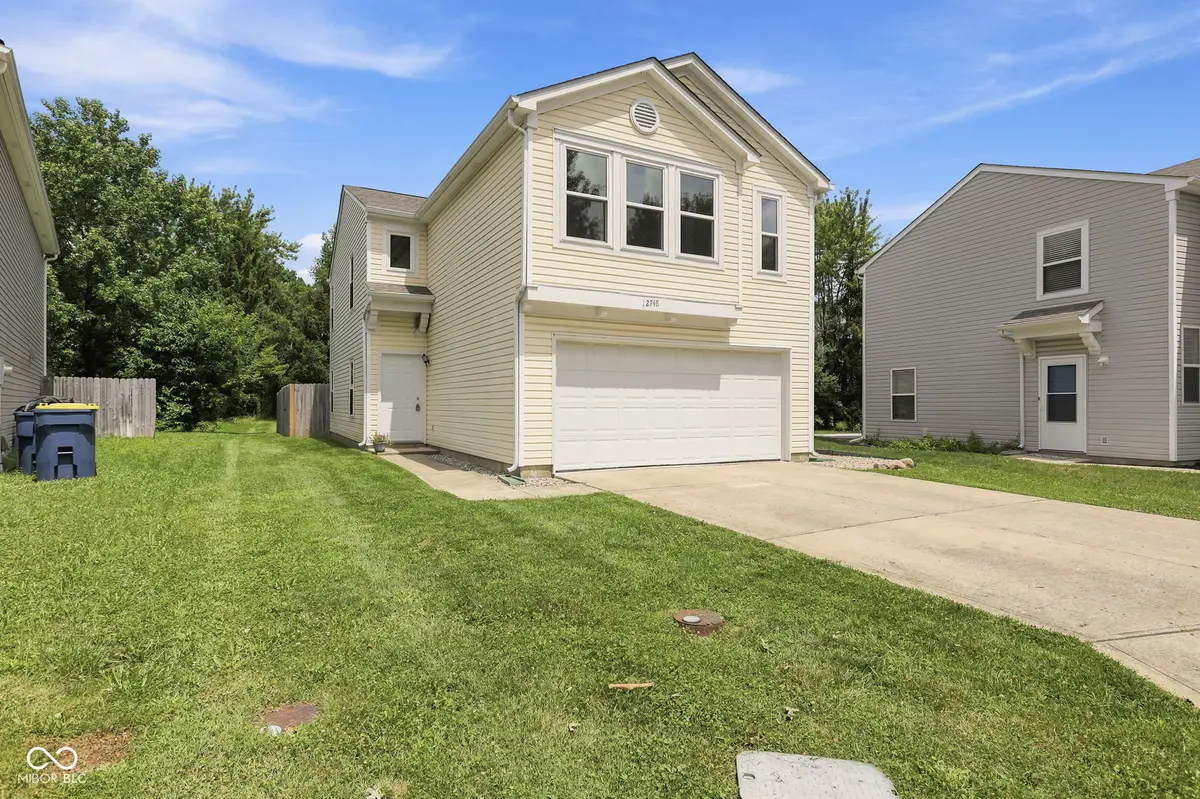 12748 Crescent DR, Carmel, IN 46032