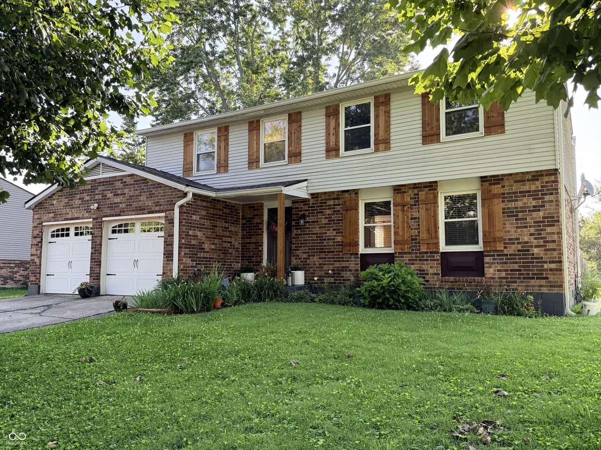7429 Broadview DR, Indianapolis, IN 46227