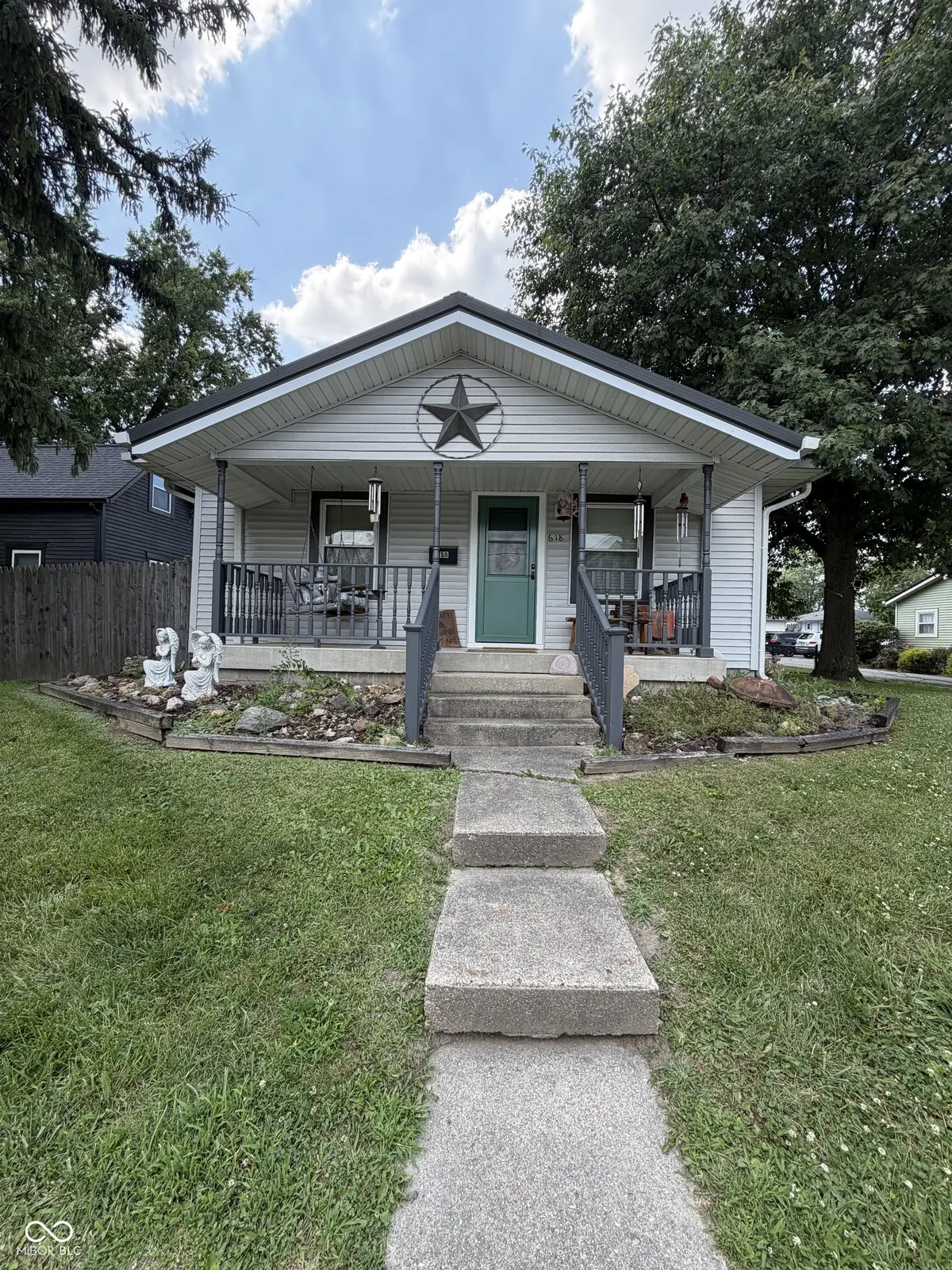 618 N State ST, Greenfield, IN 46140