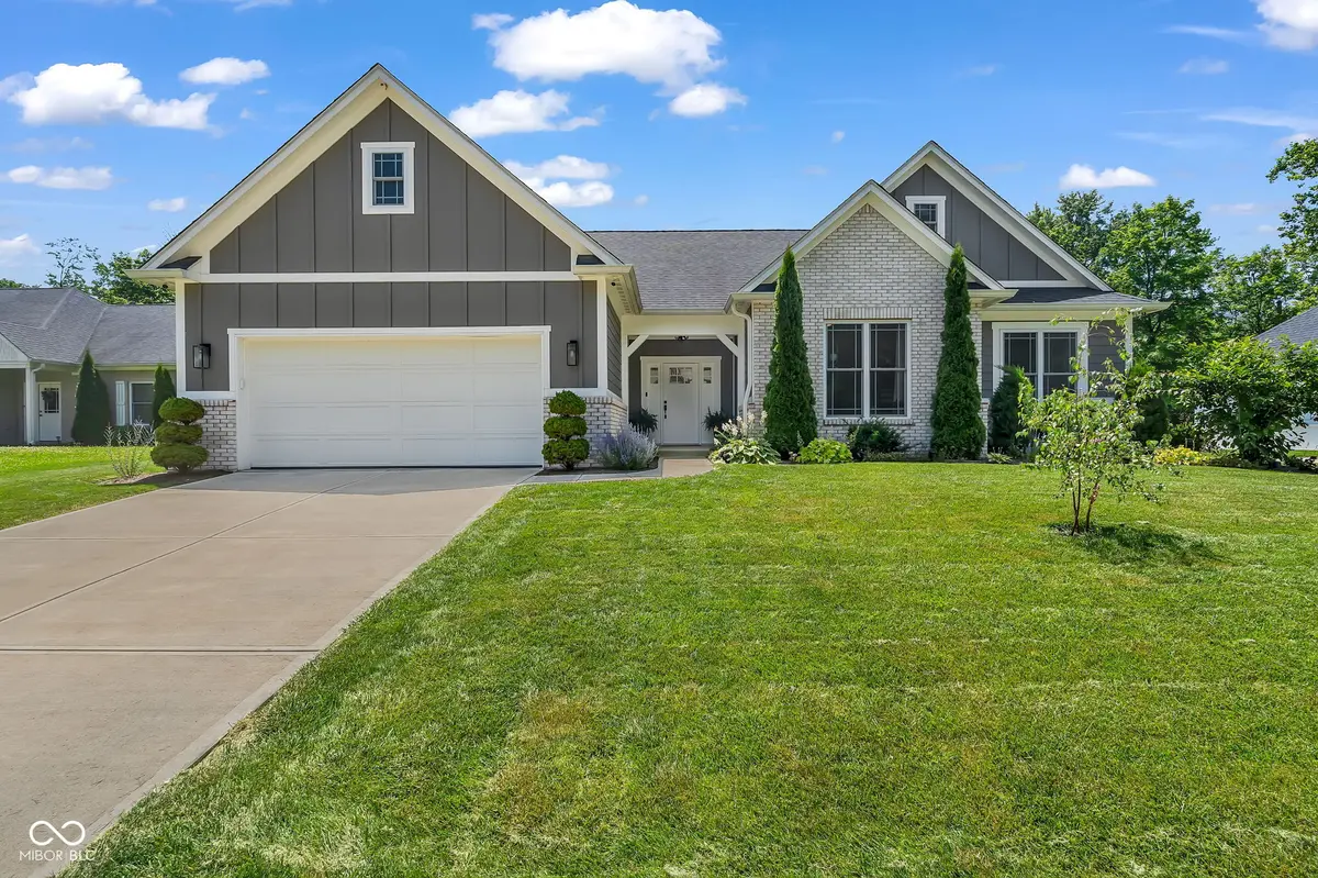 9827 Warren PL, Indianapolis, IN 46229