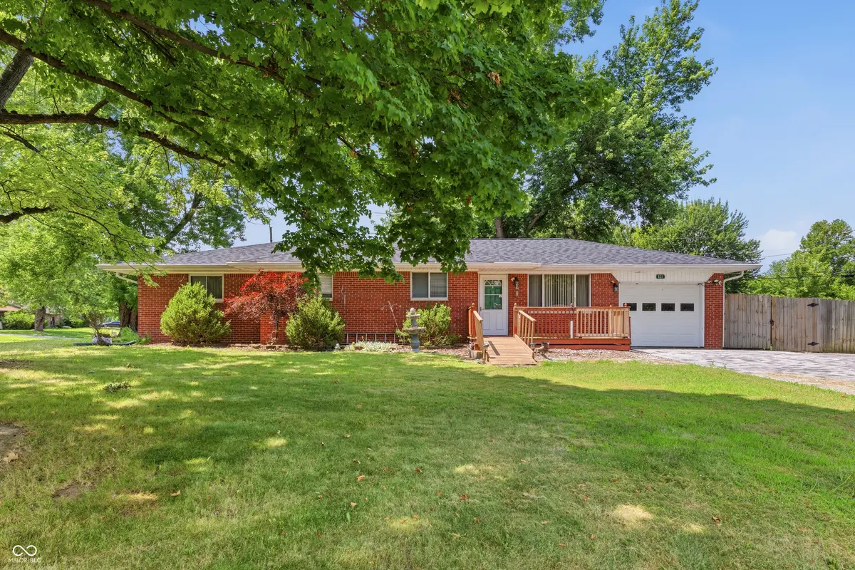621 Fabyan RD, Indianapolis, IN 46217