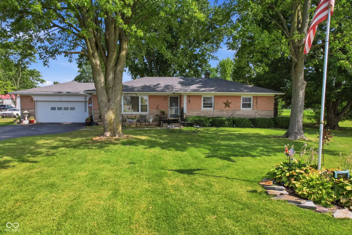 6620 Milhouse RD, Indianapolis, IN 46221