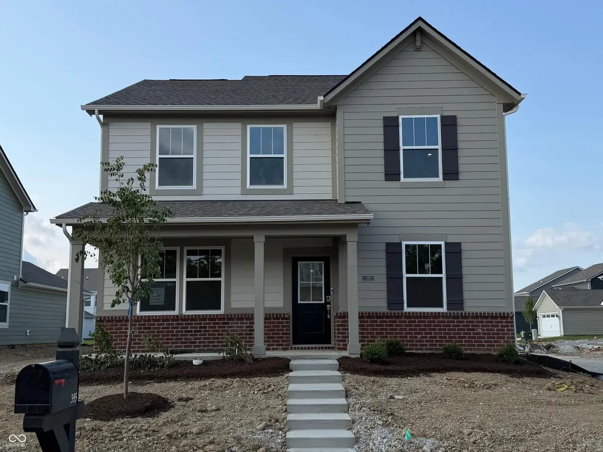 395 W Michigan ST, Fortville, IN 46040