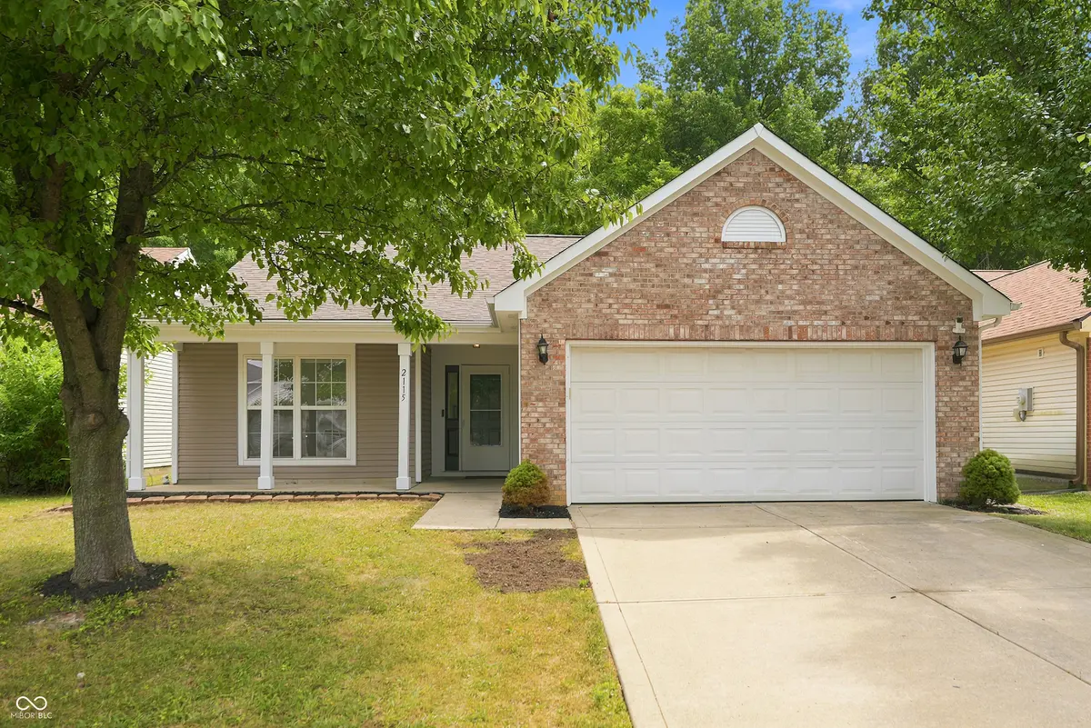 2115 Sotheby LN, Indianapolis, IN 46239
