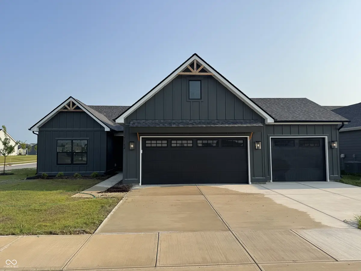 7162 Highland DR, Whitestown, IN 46075