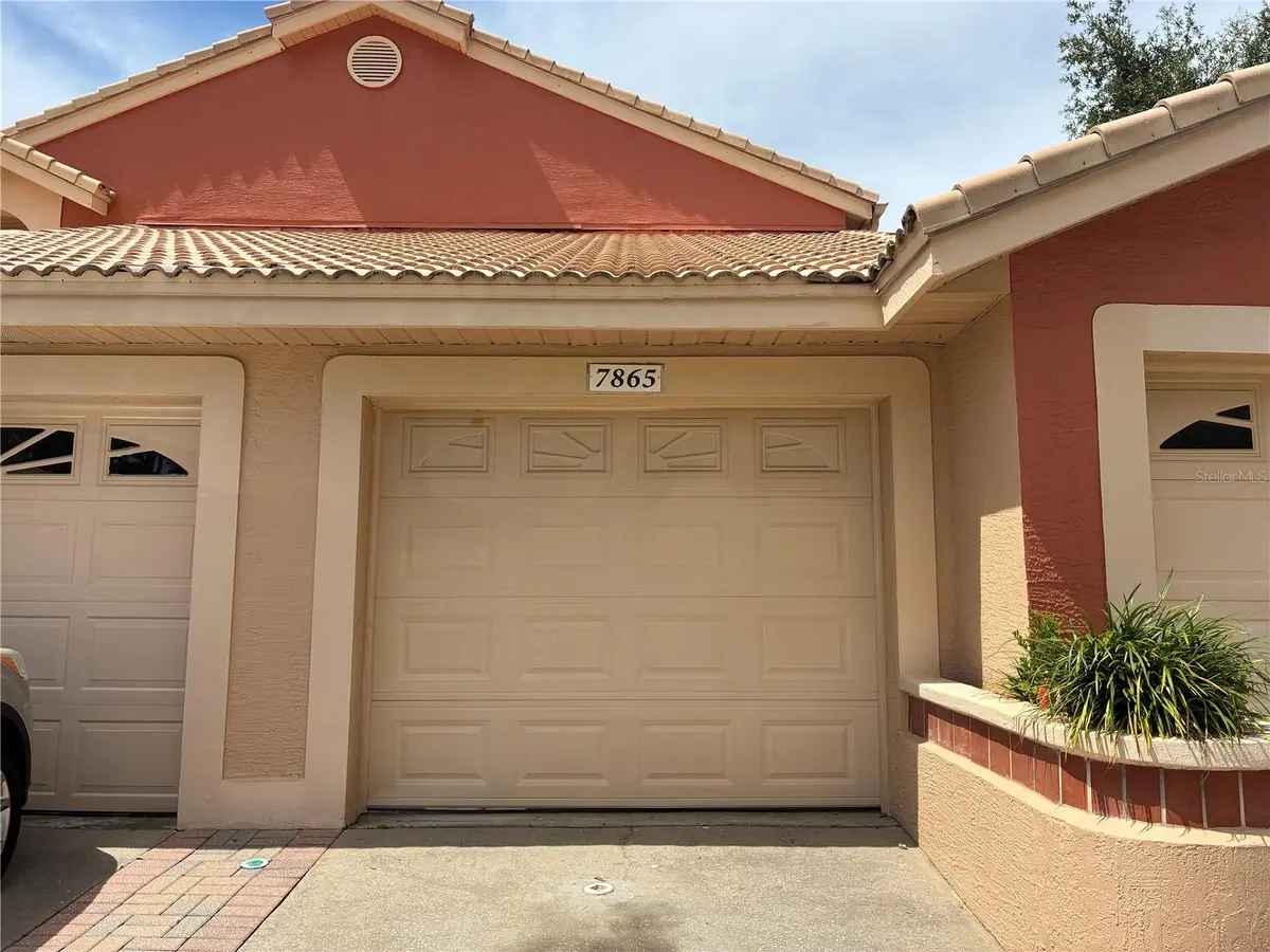 7865 SUGAR BEND DR #7865, Orlando, FL 32819