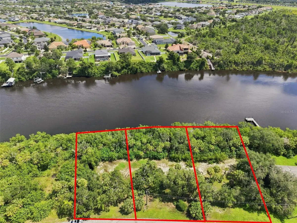 2504, 2506, and 2508 RIVER BEND DR, Ruskin, FL 33570