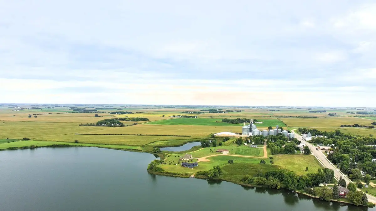125 Heritage TRL, Hadley, MN 56151