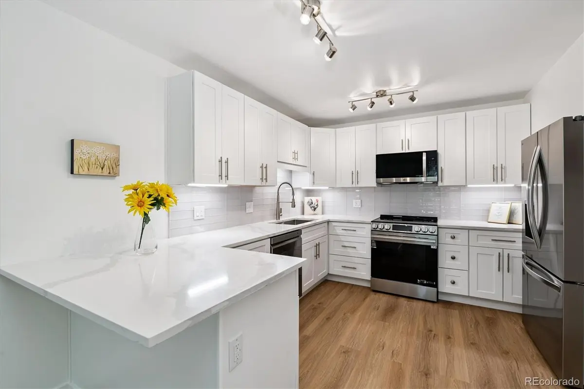 655 S Alton WAY #8D, Denver, CO 80247