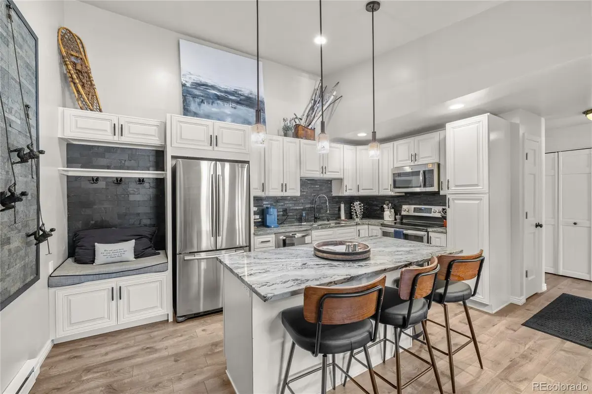 1061 W Beaver Creek BLVD #F203, Avon, CO 81620