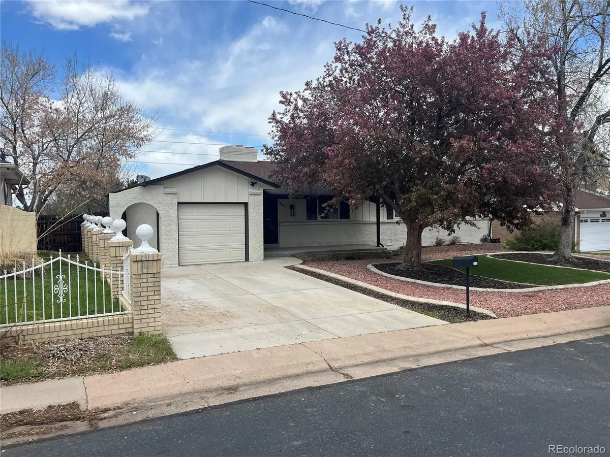9705 W Dakota AVE, Lakewood, CO 80226