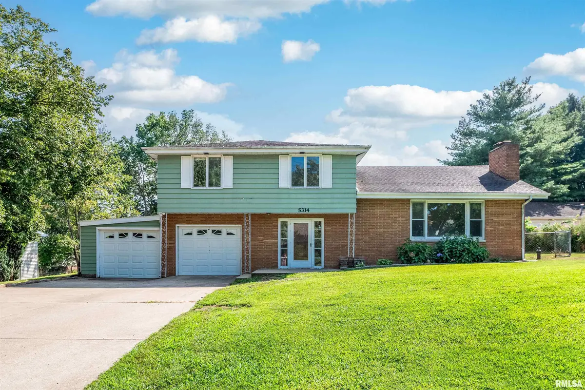 5314 E CAMBRON AVE, Chillicothe, IL 61523