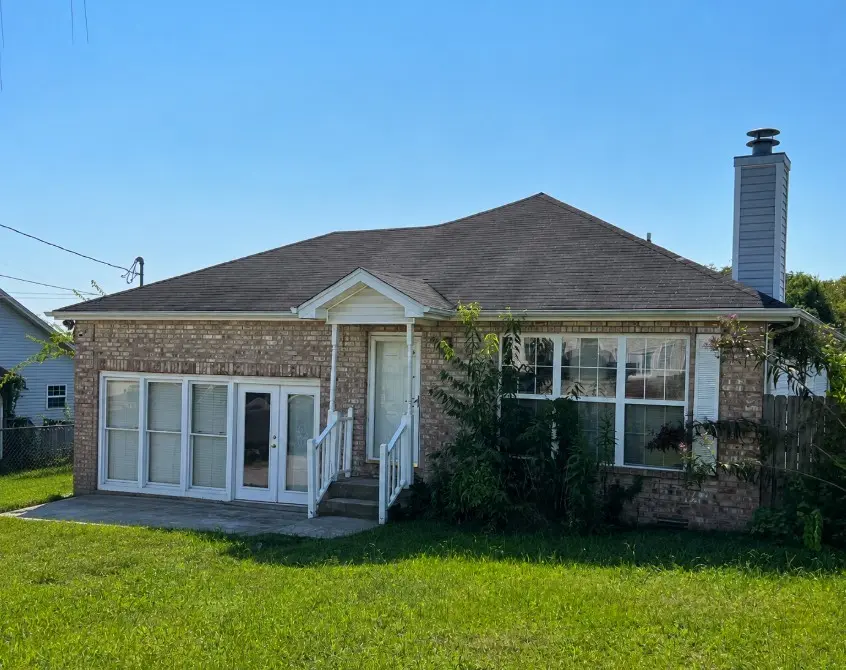 511 Holland Ridge Dr, La Vergne, TN 37086
