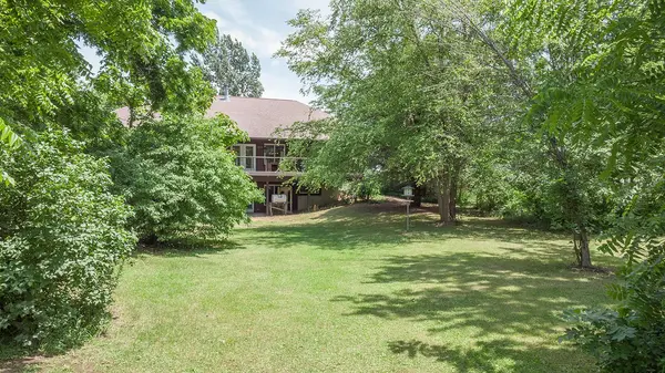 15792 York Center Road, Thomson, IL 61285