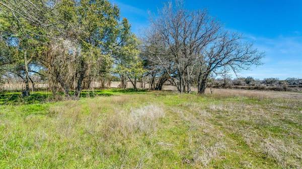 1001 Lambert Court, Weatherford, TX 76088