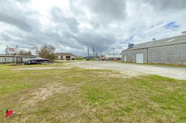 2117 California, Bossier City, LA 71111