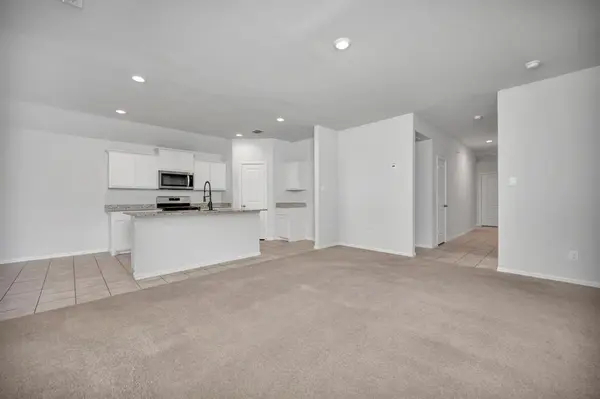 3905 Northwater Trail, Denton, TX 76226
