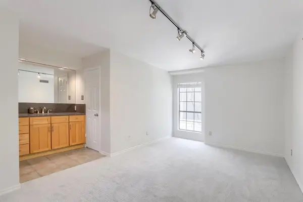 4000 Rawlins Street #108, Dallas, TX 75219