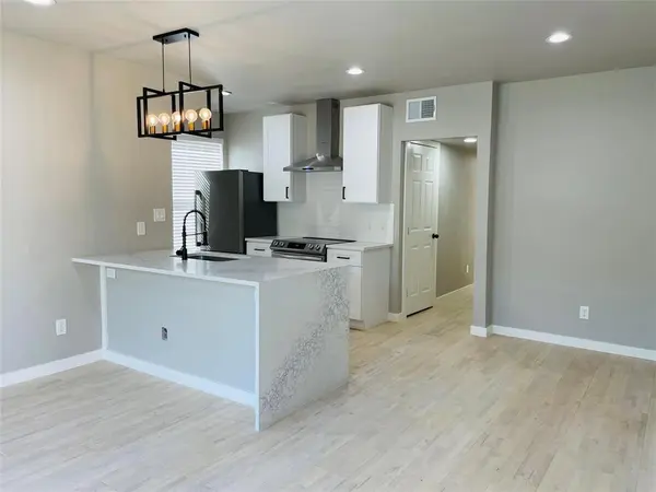 4609 Virginia Avenue #101, Dallas, TX 75204
