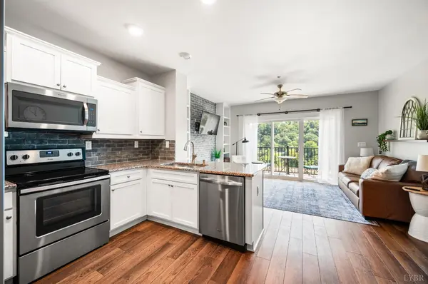 51 11th ST, Lynchburg, VA 24504