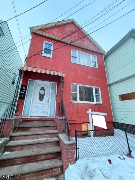 133 Mallory Ave, Jersey City, NJ 07304