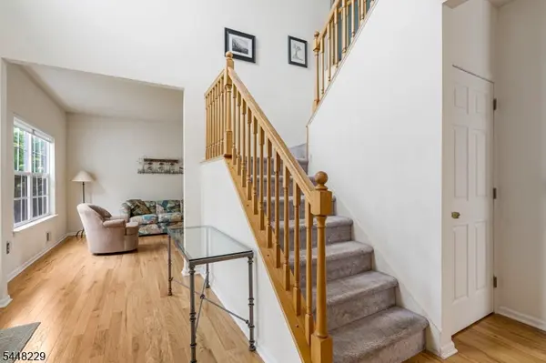 19 Heinrick Way, Bridgewater Twp., NJ 08807