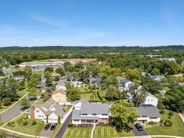 97 Reimer St, Somerville Boro, NJ 08876