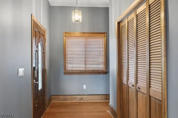 12 2Nd St, Wanaque Boro, NJ 07465