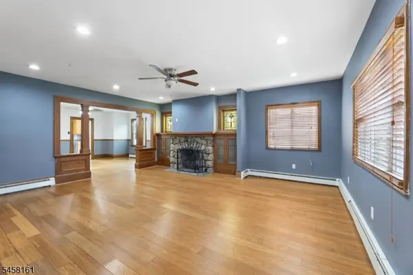 12 2Nd St, Wanaque Boro, NJ 07465