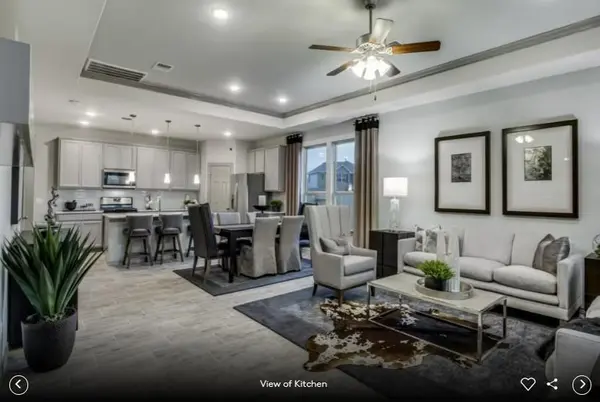 208 Amista DR, Liberty Hill, TX 78642