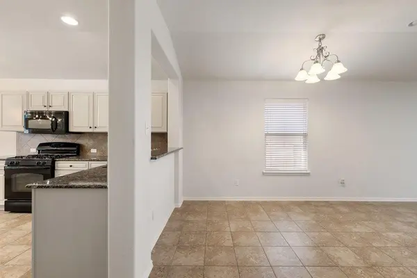 2212 Christoff LOOP, Austin, TX 78748
