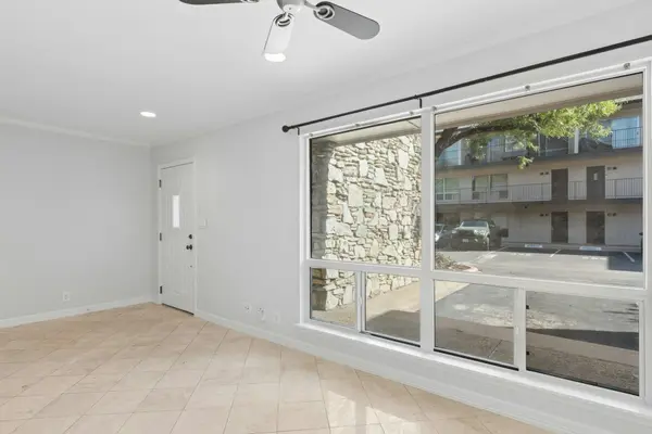 500 E Riverside DR #114, Austin, TX 78704