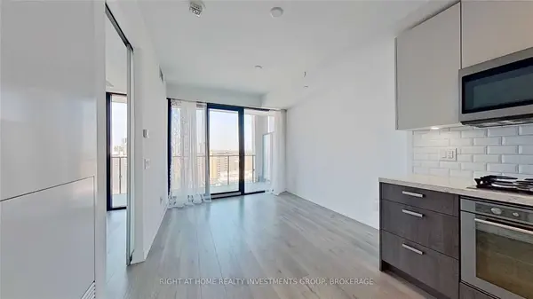 55 Ontario ST #1702, Toronto C08, ON M5A 0T8