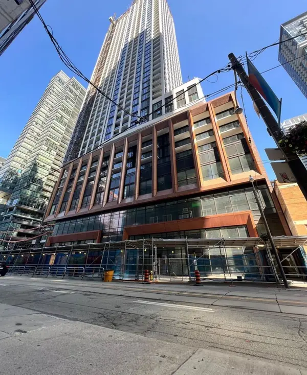 400 King ST W #2319, Toronto C01, ON M5V 0X8