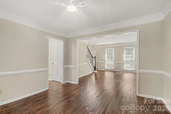 6443 High Creek CT, Charlotte, NC 28277