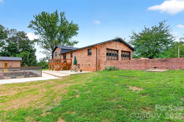 4087 Austin RD, Hudson, NC 28638