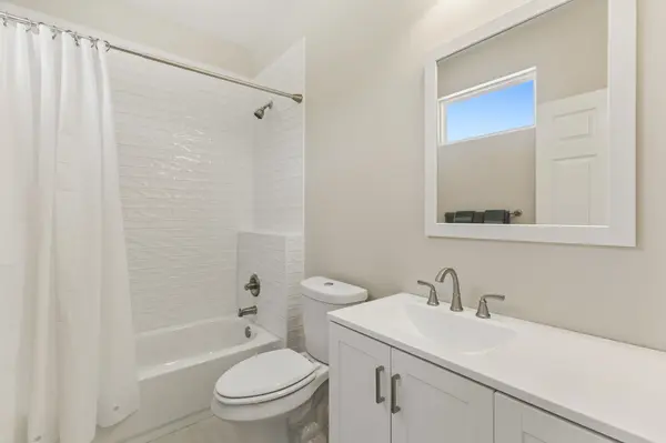 113 War Bonnet RDG, Kingsland, TX 78639